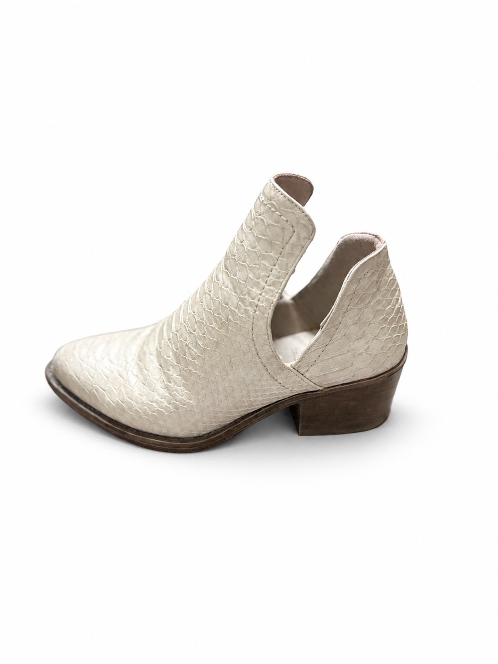 Volatile Ivory Snake Print Cutout Western Booties Size 6
